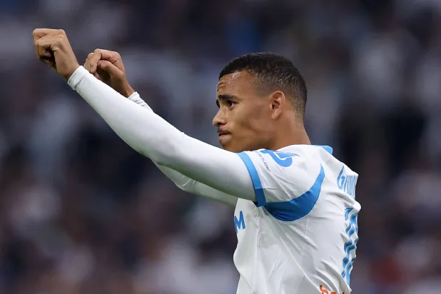  غرينوود محتفلا بهدفه (رويترز)