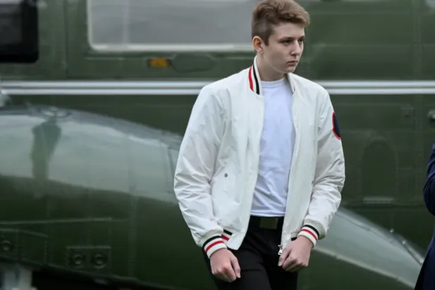 بارون نجل الرئيس الأميركي دونالد ترمب (رويترز)