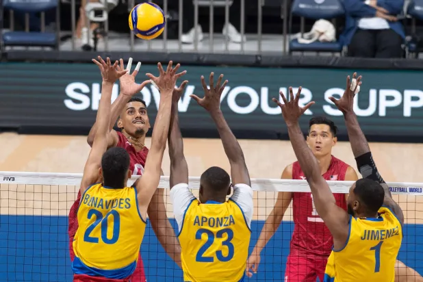 أميركا هزمت كولومبيا بجدارة في مونديال الطائرة (أ.ف.ب)