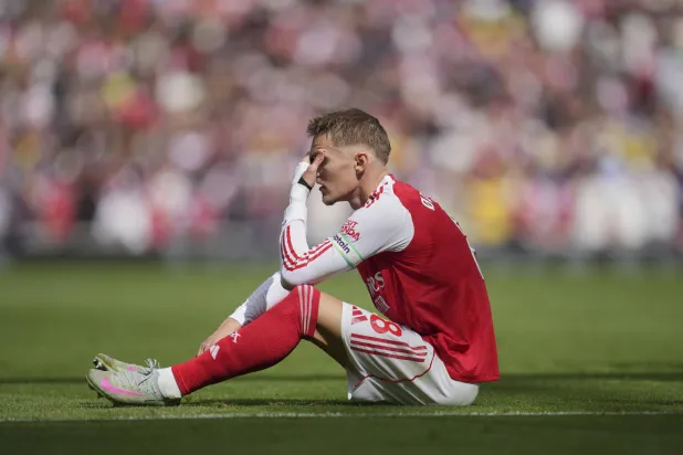 مارتن أوديغارد قائد آرسنال (أ.ب)