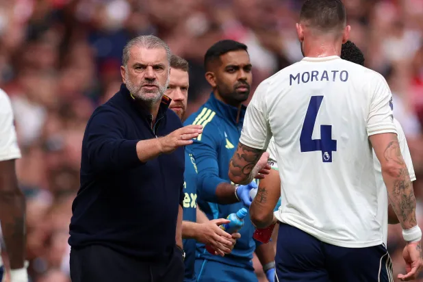 أنجي بوستيكوغلو مدرب نوتنغهام فورست (إ.ب.أ)