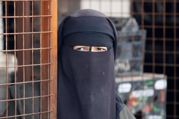 تواجه المتهمات الثلاث احتمال الحكم عليهن بالسجن 30 عاماً (معهد واشنطن)