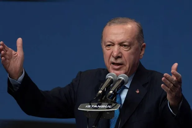 Turkish President Recep Tayyip Erdogan addresses his supporters during a meeting in Istanbul, Türkiye, September 13, 2025. (Reuters) 