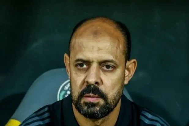 عماد النحاس القائم بأعمال المدير الفني للأهلي (النادي الأهلي) 