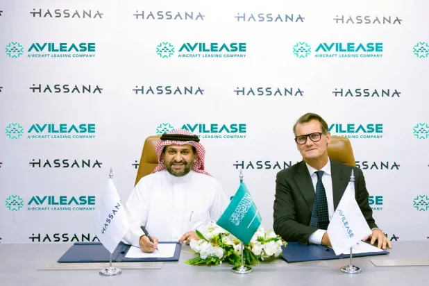 جانب من الاتفاقية بين «حصانة» و» أفيليس» (الشرق الأوسط)