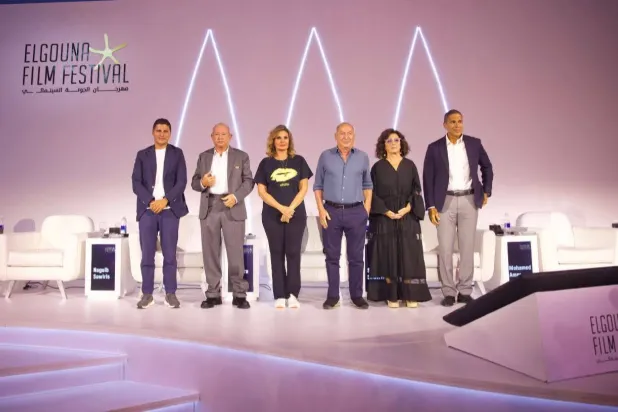 فريق «الجونة» في المؤتمر الصحافي (إدارة المهرجان)