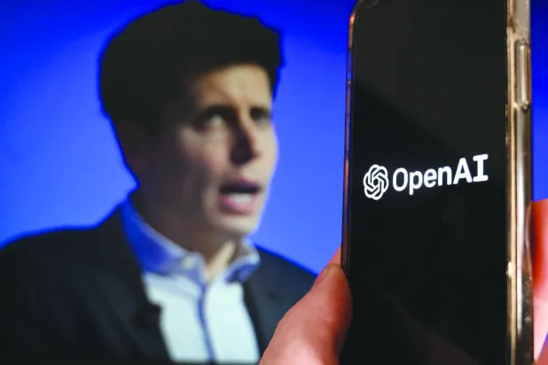 سام ألتمان يحذّر من اعتماد المستخدمين خصوصاً الشباب على الذكاء الاصطناعي مستشاراً شخصياً بديلاً عن الحكم البشري (أ.ف.ب)