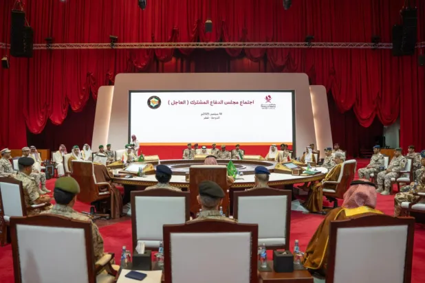 جانب من اجتماع «مجلس الدفاع المشترك» في الدوحة (مجلس التعاون)