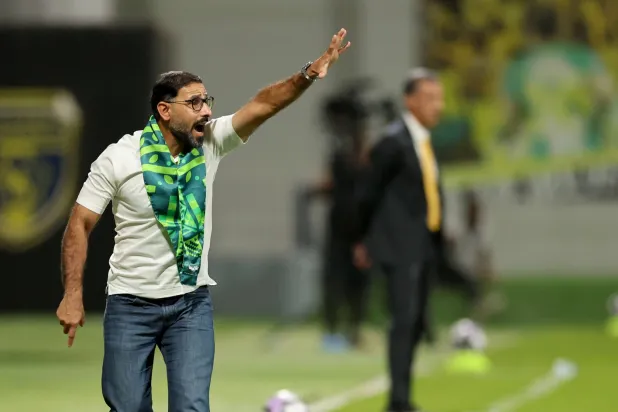 سعد الشهري مدرب فريق الاتفاق (تصوير: مشعل القدير)