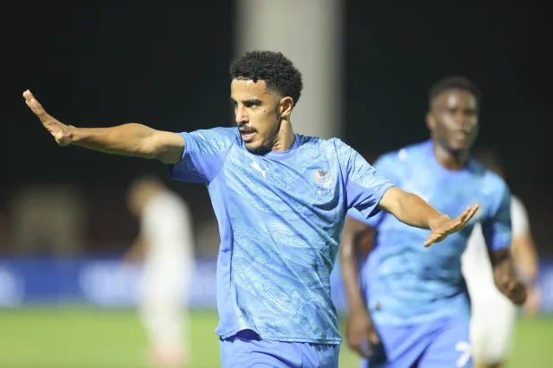 العييري محتفلا بهدف الفوز (تصوير: عدنان مهدلي)