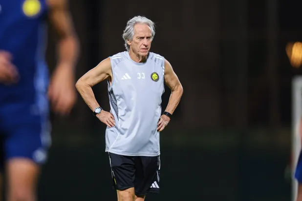 خيسوس قال إنه قد يشرك حارساً سعودياً في المواجهة (نادي النصر)