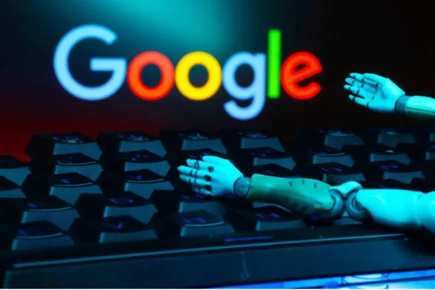 التطبيقات الغنائية والموسيقية متاحة على الإنترنت (رويترز)