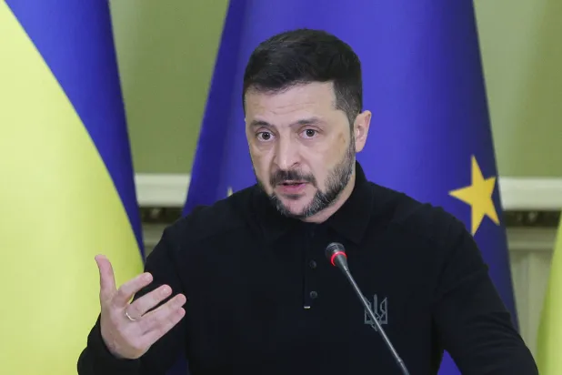 الرئيس فولوديمير زيلينسكي (إ.ب.أ)