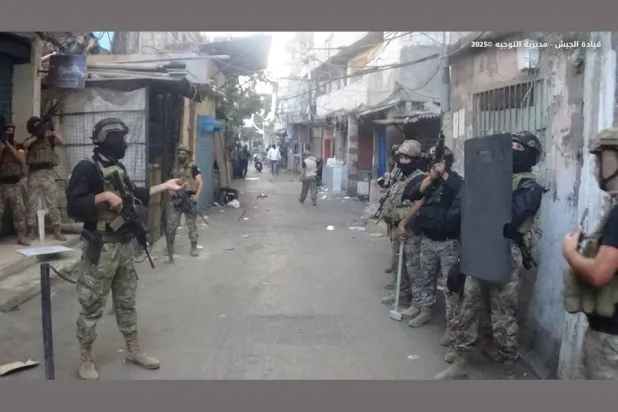 Members of the military inside the Shatila camp. (Lebanese army)
