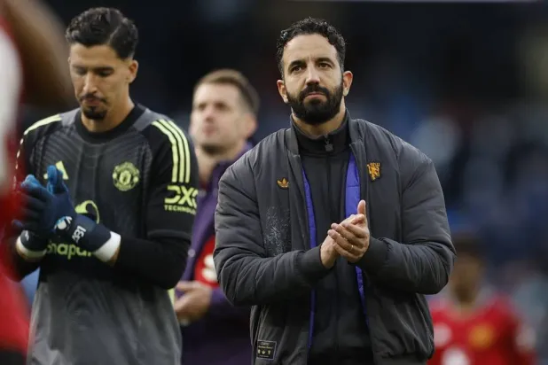 Football - Premier League - Manchester City v Manchester United - Etihad Stadium, Manchester, Britain - September 14, 2025 Manchester United manager Ruben Amorim looks dejected after the match. (Action Images via Reuters)