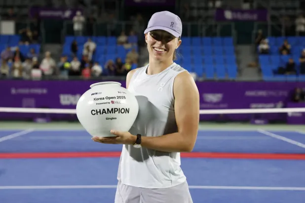 إيغا شفيونتيك (رويترز)