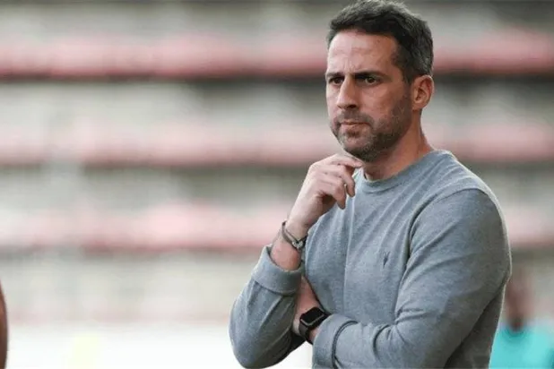 البلجيكي يانيك فيريرا المدير الفني لفريق الزمالك (نادي الزمالك)