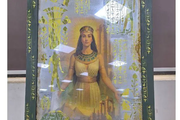 لوحة من عمل الفنانة مديحة يسري (إدارة المعرض)