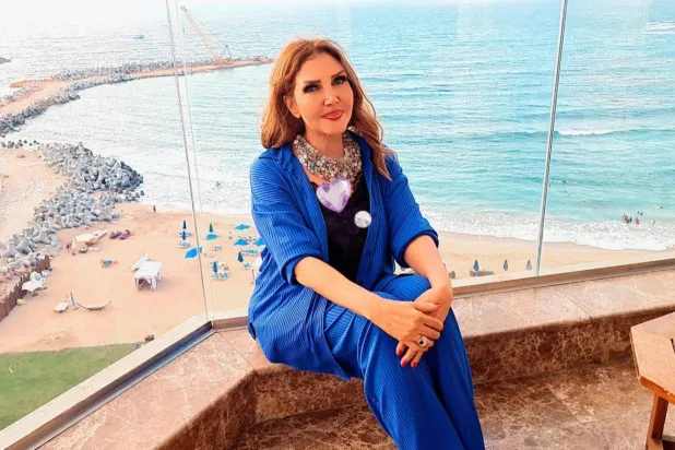 نادية مصطفى (حسابها على فيسبوك)