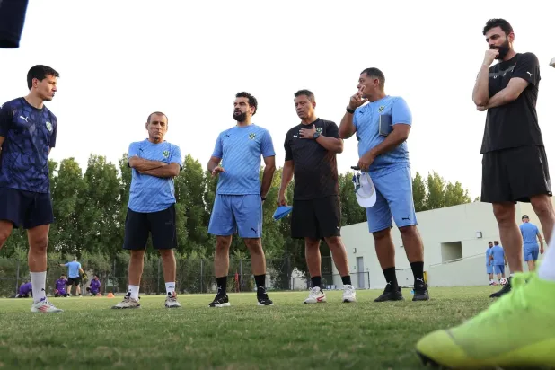 قررت إدارة دهوك إنهاء تعاقدها مع مدربها البرازيلي فارياس (حساب دهوك في فيسبوك)