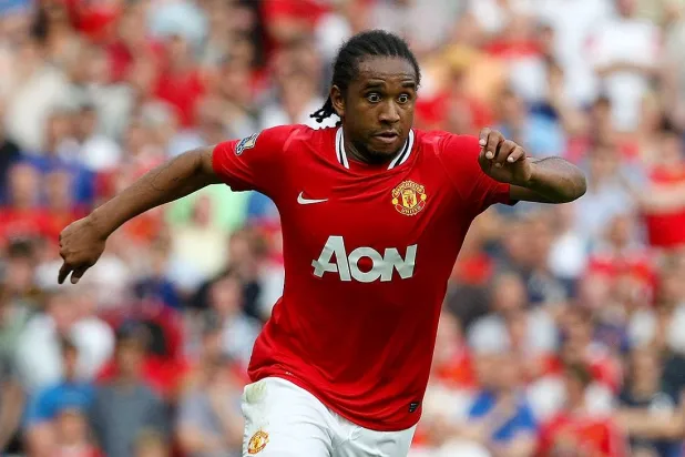 البرازيلي أندرسون لاعب مان يونايتد الإنجليزي سابقاً (رويترز)