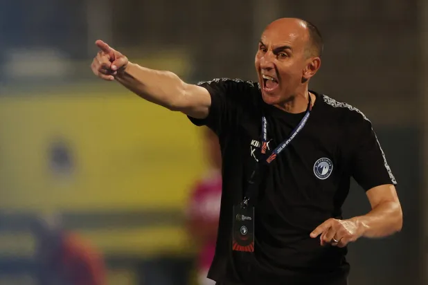مدرب بيراميدز: شعرنا بالرهبة من جمهور الأهلي