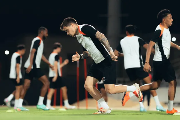 يتطلع القادسية الذي بلغ نهائي النسخة الماضية من البطولة وخسره أمام الاتحاد إلى تكرار تجربته الناجحة (نادي القادسية) 