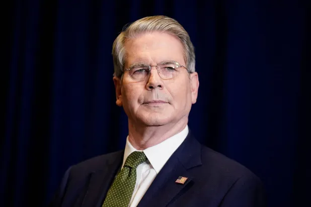 وزير الخزانة الأميركي سكوت بيسنت (رويترز)