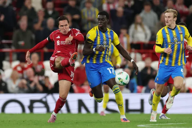 فيديريكو كييزا (يسار) تألق في مباراة كأس كاراباو (رويترز) 