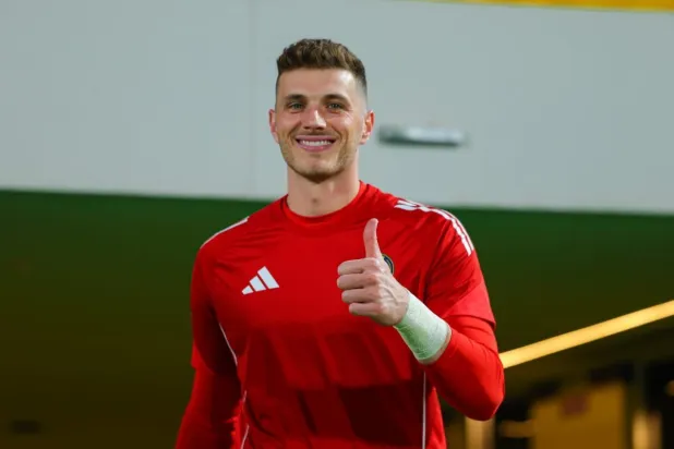 الحارس البرازيلي بينتو (الشرق الأوسط)