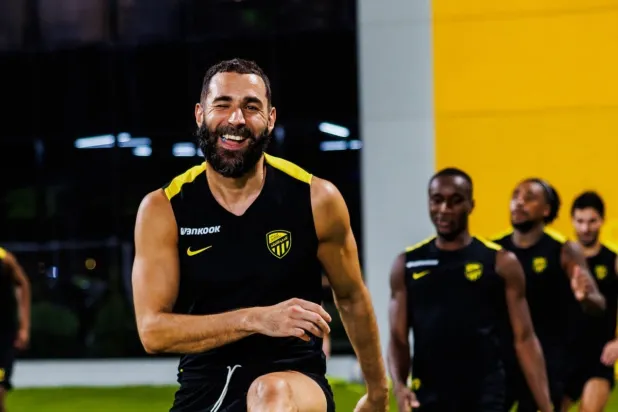 بنزيمة في آخر تدريب للاتحاد (موقع النادي)