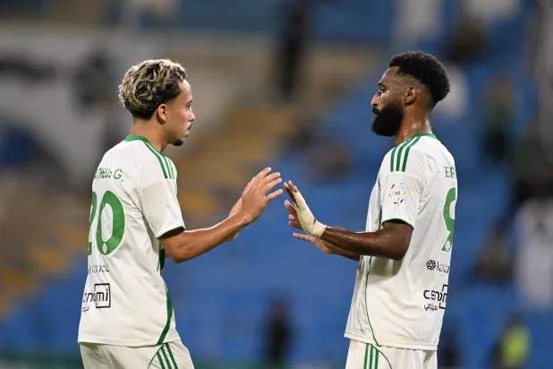 البريكان محتفلاً بهدفه في الحزم (تصوير: بشير صالح)