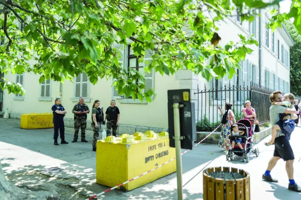 حكم فرنسي بسجن 3 عائدات من سوريا للانتماء إلى تنظيم «داعش»