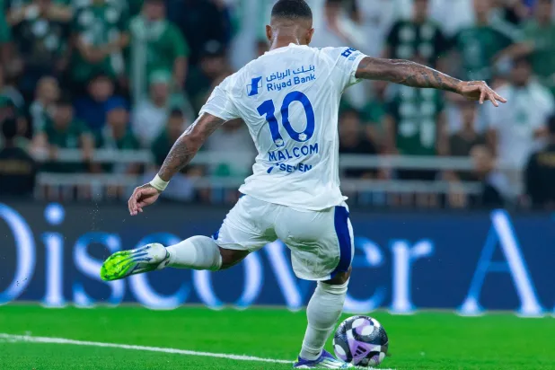 مصادر لـ«الشرق الأوسط»: مالكوم سيرافق الهلال إلى أوزبكستان
