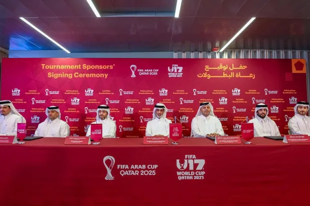 من المؤتمر الصحافي الذي جرى بعد التوقيع على اتفاقيات الرعاية (الشرق الأوسط)