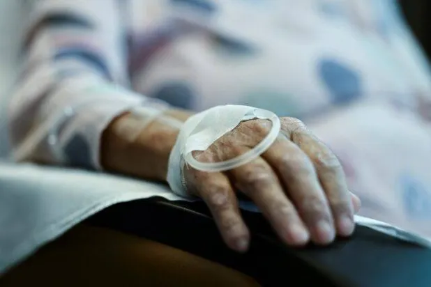 يعدّ سرطان الجلد من أكثر أنواع السرطان انتشاراً على مستوى العالم (رويترز)