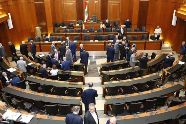 عدم اكتمال النصاب حال دون انعقاد الجلسة التشريعية بالبرلمان اللبناني (الوكالة الوطنية)
