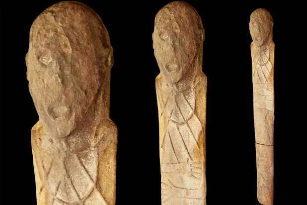 مجسّم آدمي من موقع قُريِّة الأثري في منطقة تبوك بالحجاز