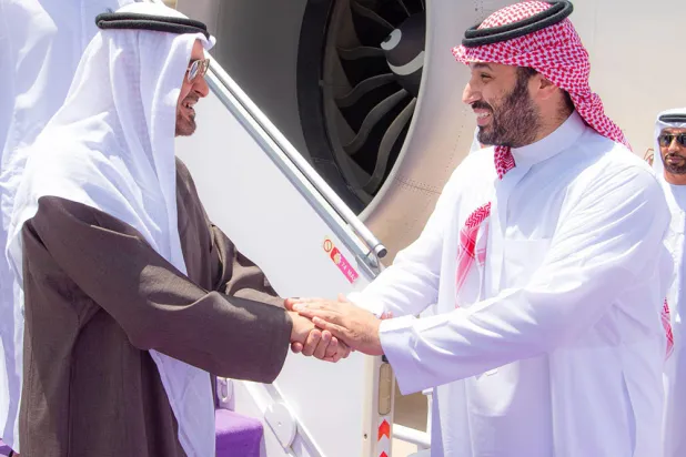 Suudi Arabistan Veliaht Prensi, Riyad'da BAE Devlet Başkanı'nı ile bir araya geldi