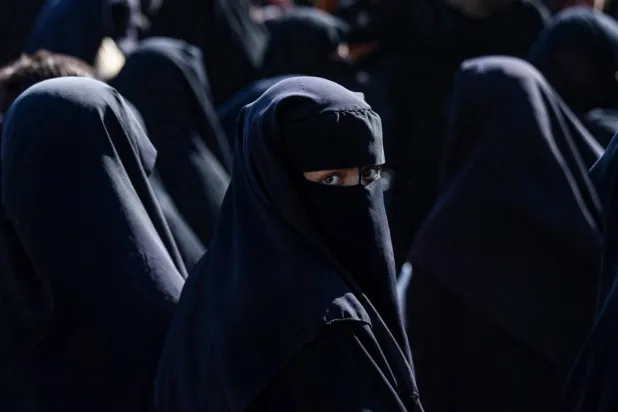 Bağdat, bu yılın başlarından bu yana Suriye'den 5 binden fazla vatandaşını geri aldığı 13 nakil operasyonu gerçekleştirdi (AFP)