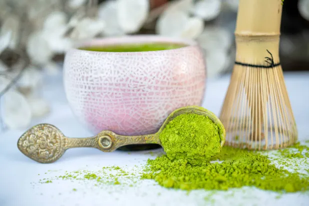 ما تأثير الماتشا على الشهية ودهون البطن؟