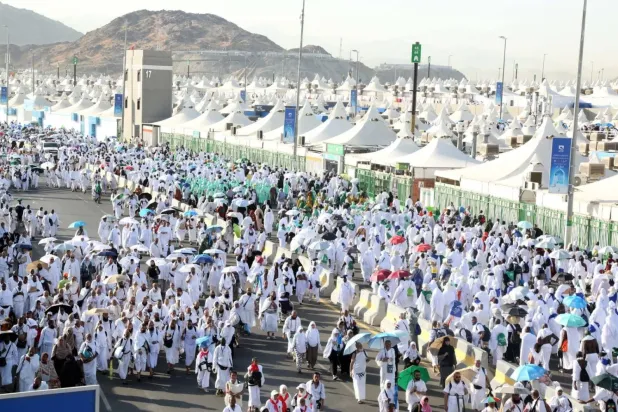Suudi Arabistan, hacıların güvenli ve sorunsuz bir yolculuk yapmalarını sağlamak için bir dizi hizmet sunuyor. (Fotoğraf: Gazi Mehdi)