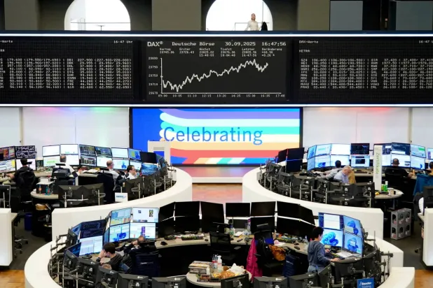 مؤشر الأسهم الألماني «داكس» في بورصة فرانكفورت (رويترز)