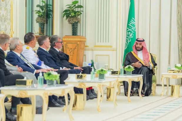 شاهزاده محمد بن سلمان، ولیعهد سعودی، هنگام استقبال از سفیران تازه منصوب‌شده (واس)