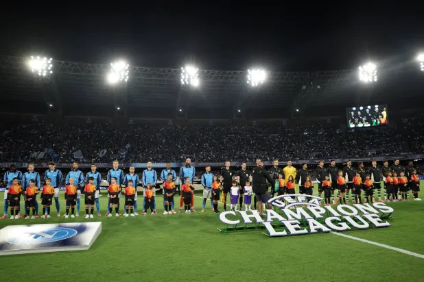 اشتباكات جماهيرية سبقت المواجهة الأوروبية (رويترز)
