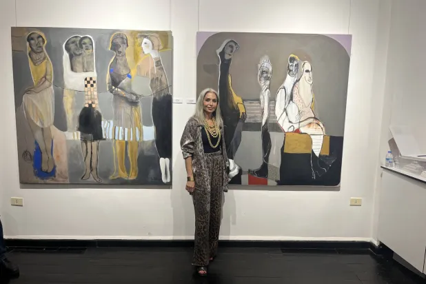 «باريدوليا»... منى نحلة تُحوّل الفوضى إلى مرايا لأعماقنا