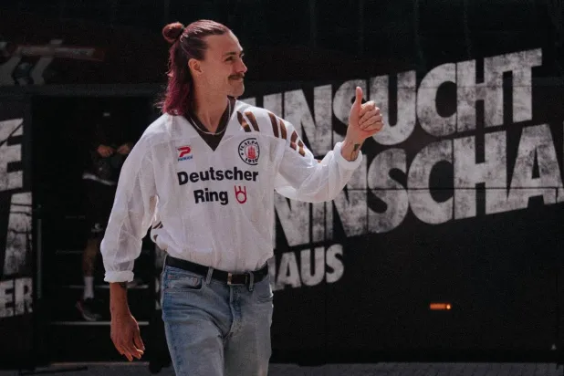 جاكسون إيرفين (الشرق الأوسط)