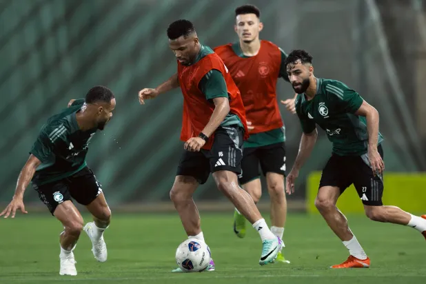 أيمن يحيى خلال مشاركته في التقسيمة (المنتخب السعودي)