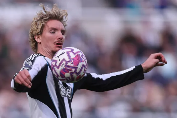 نيك فولتماده (رويترز)