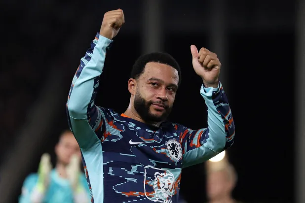 ممفيس ديباي الهداف التاريخي لمنتخب هولندا (رويترز)